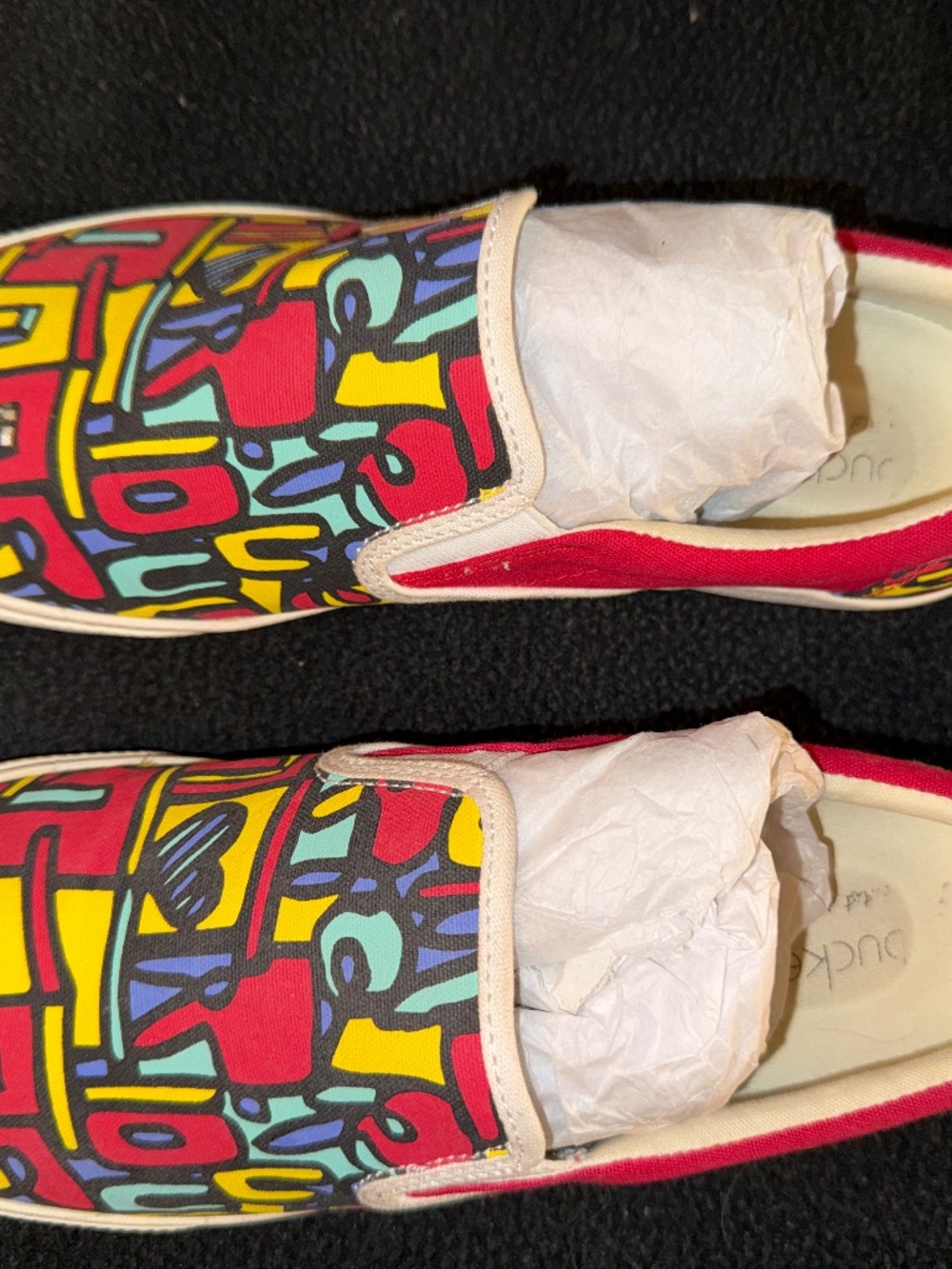 Bucket Feet not worn size 8